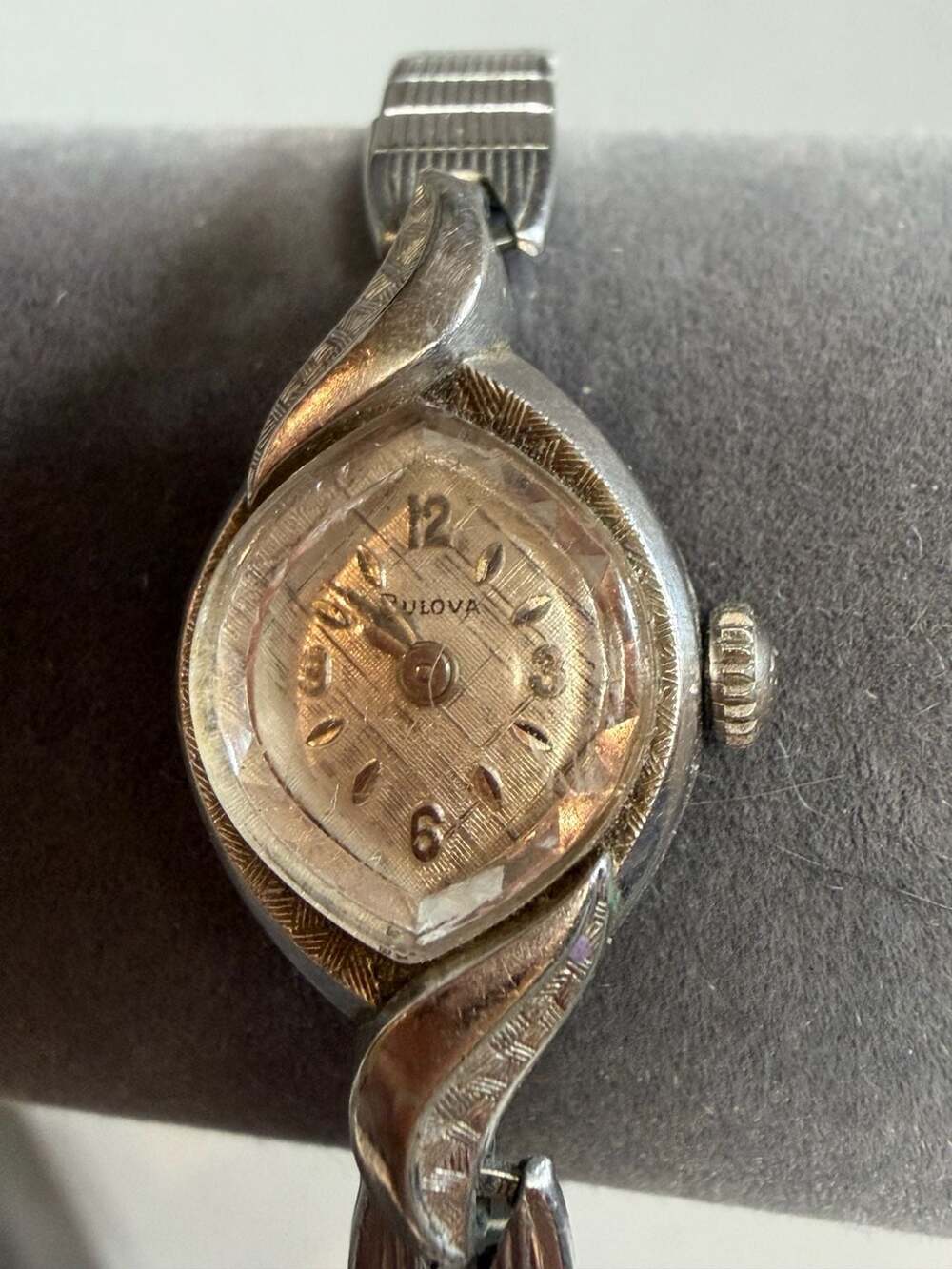 Vintage BULOVA 1968 Mechanical Wind 10K RGP Women's Wristwatch P22014